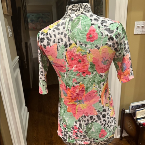Whimsy Rose Spring Leopard S/S Tee - Picture 6 of 7